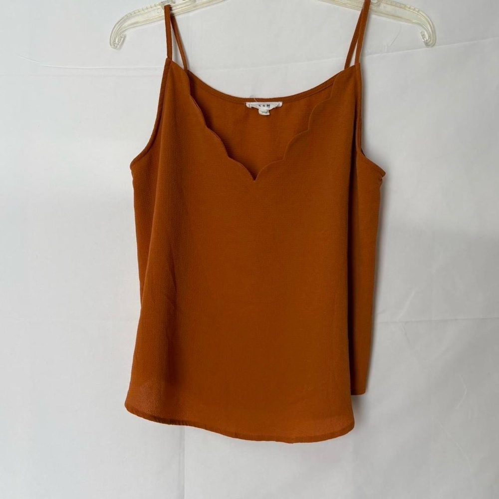 Chic Rust Camisole with Scalloped Neckline